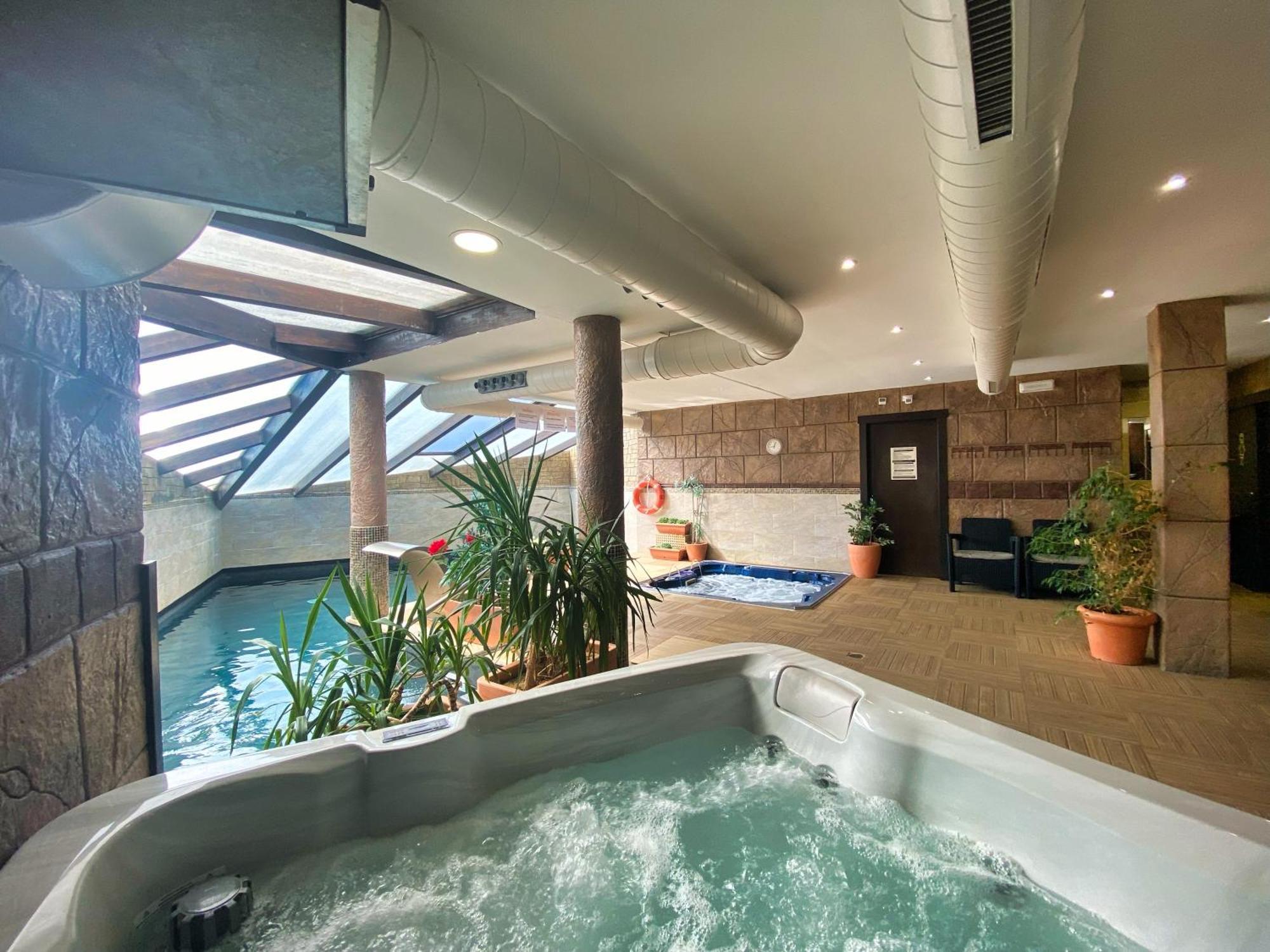 Apartamentos Spa Casco Historico De Isla - AlojateIsla Plana Dış mekan fotoğraf